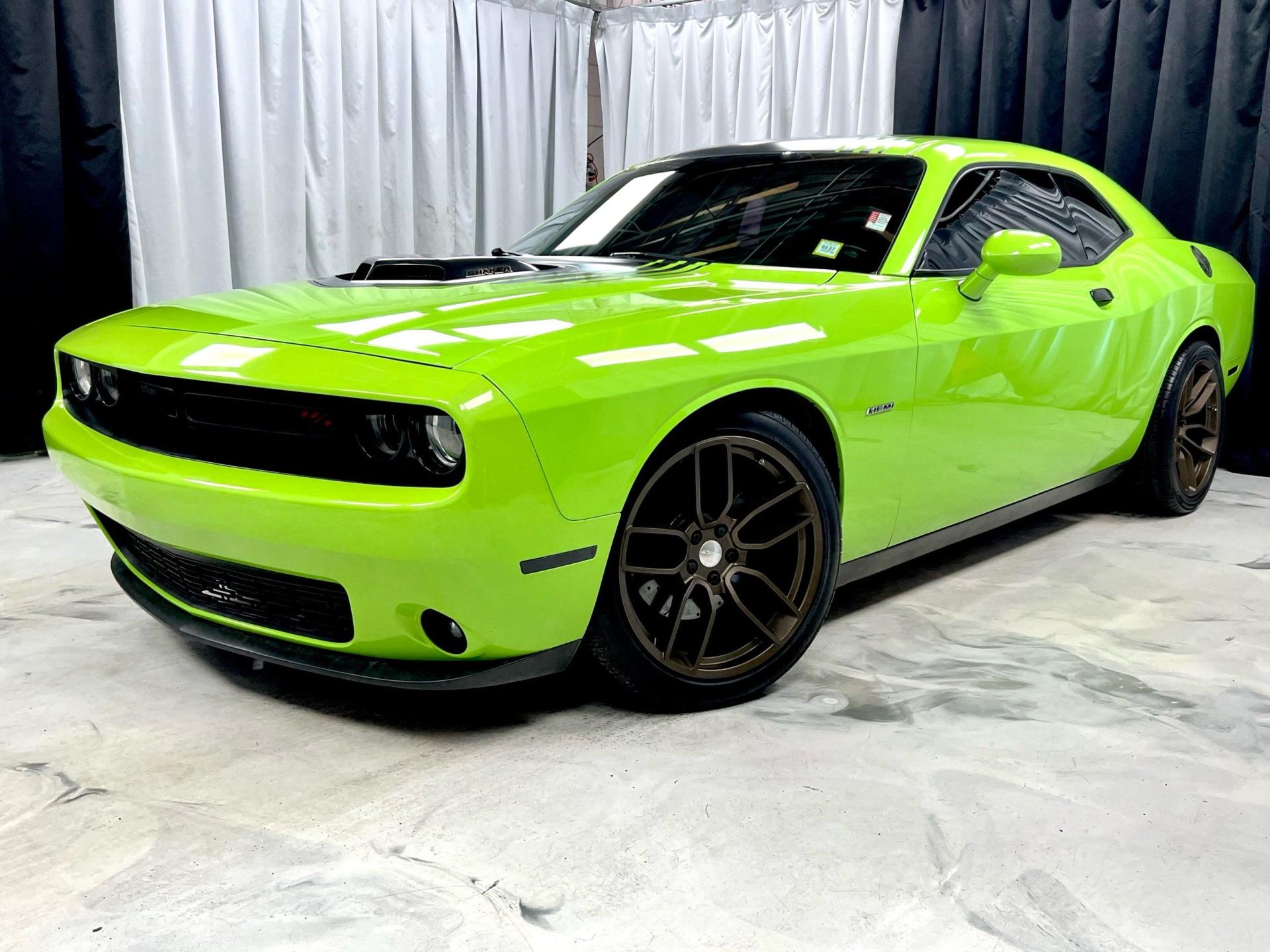 2015 Dodge Challenger R/T Plus Shaker's photo