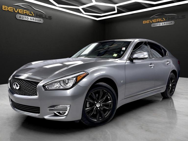 2015 INFINITI Q70 3.7