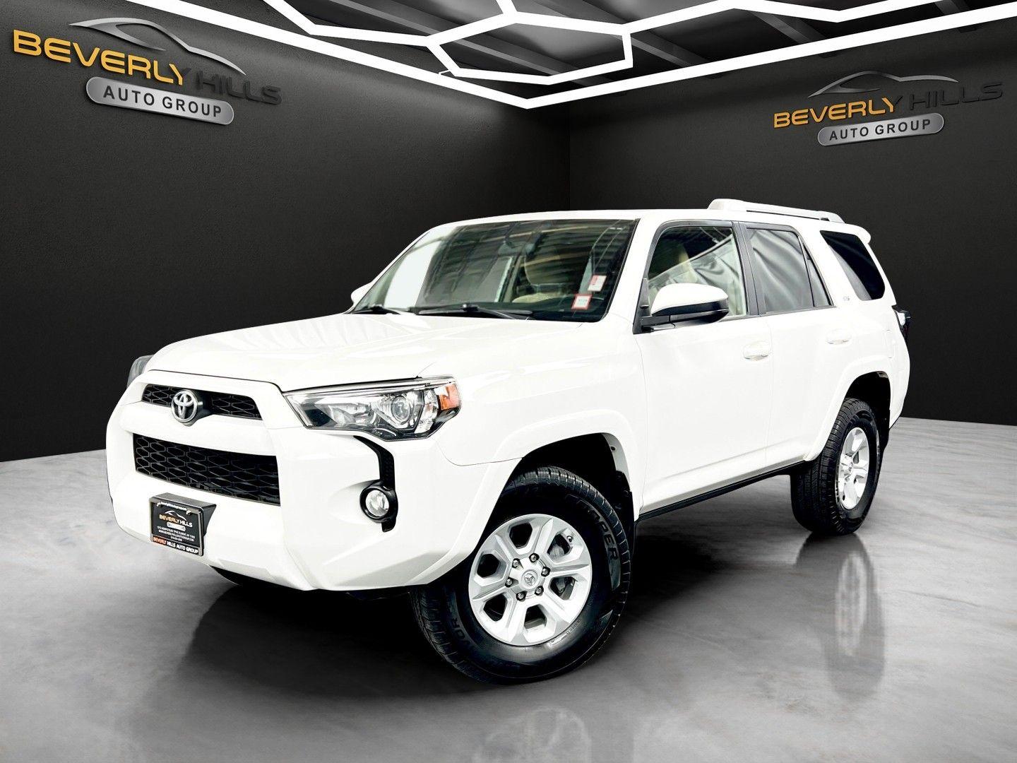 2017 Toyota 4Runner SR5 4x4 V6's photo