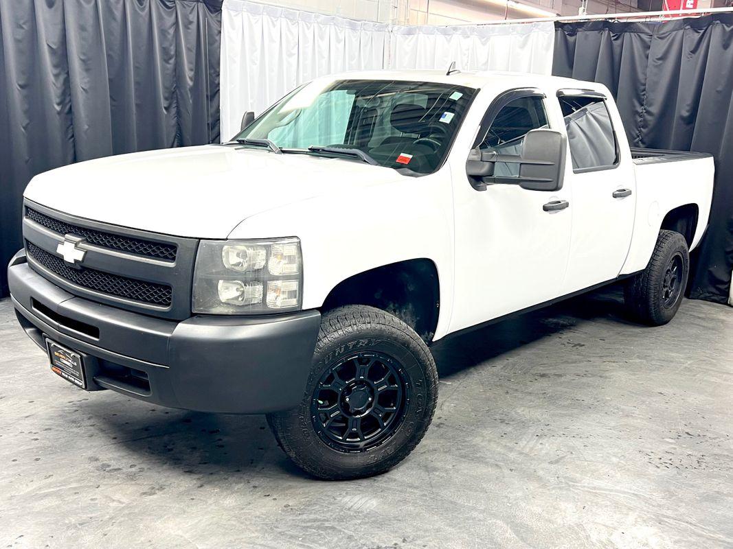 2012 Chevy Silverado Whitenull