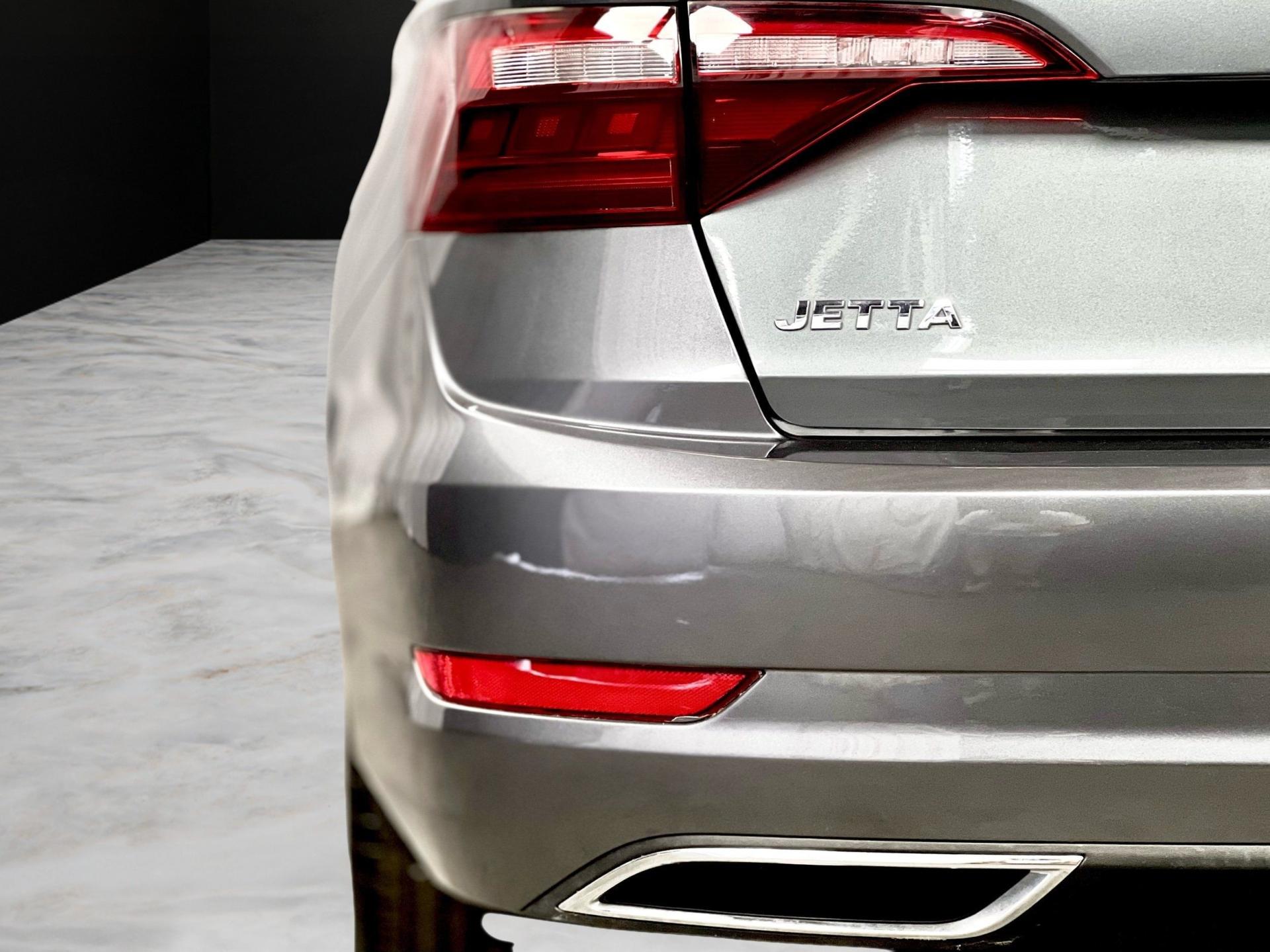 2020 Volkswagen Jetta R-Line - Photo 13