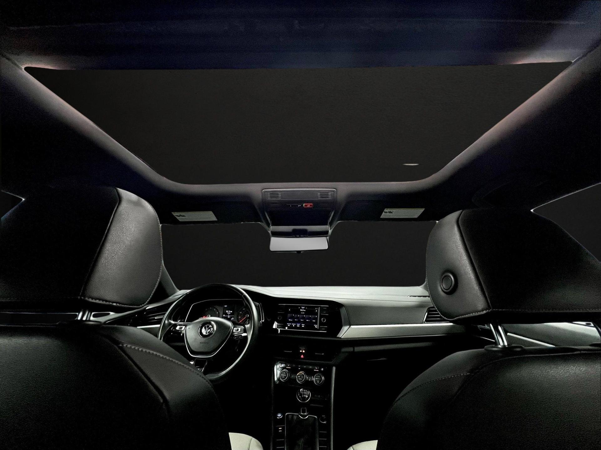 2020 Volkswagen Jetta R-Line - Photo 17