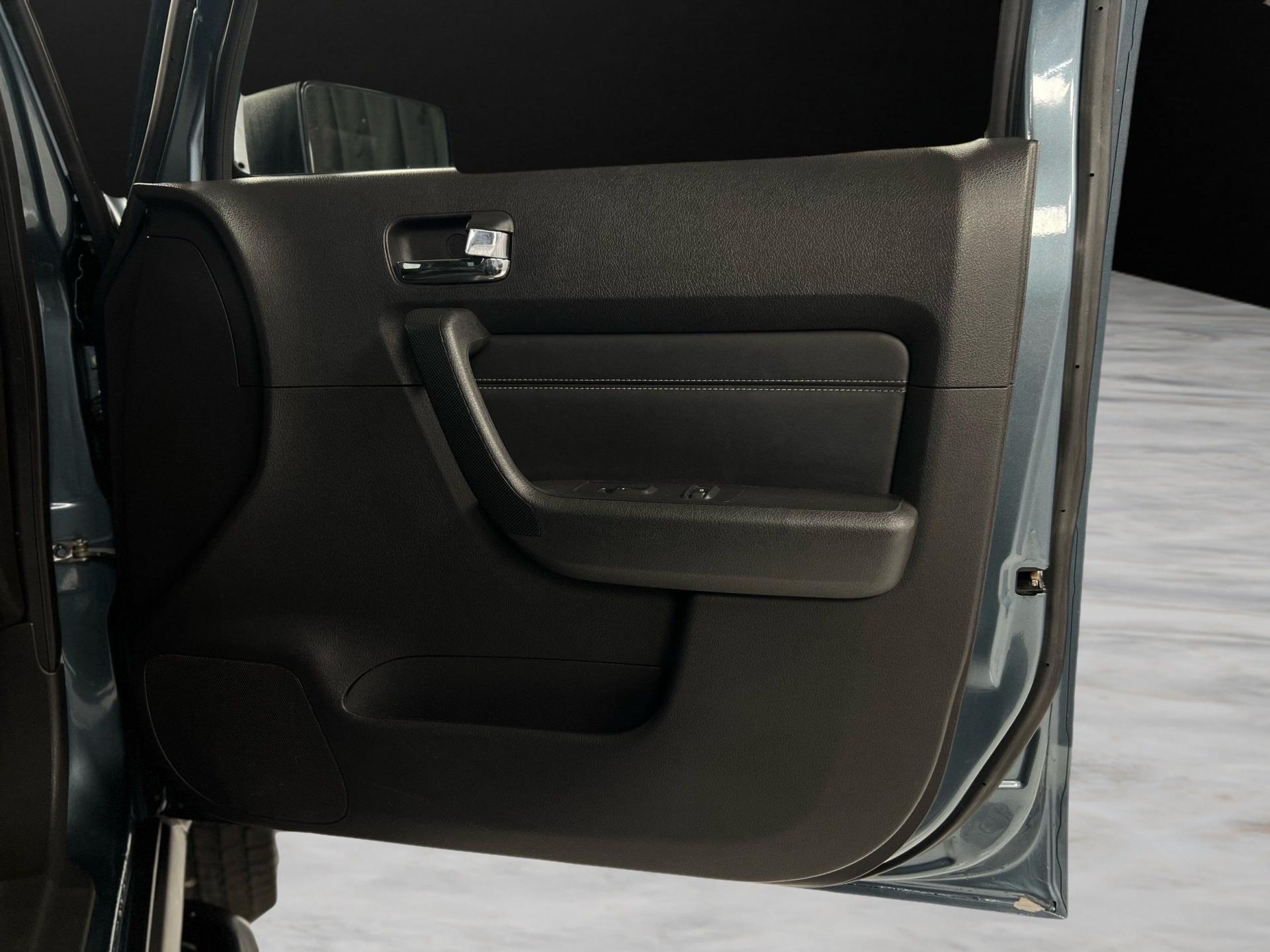 2006 Hummer H3 Base - Photo 32