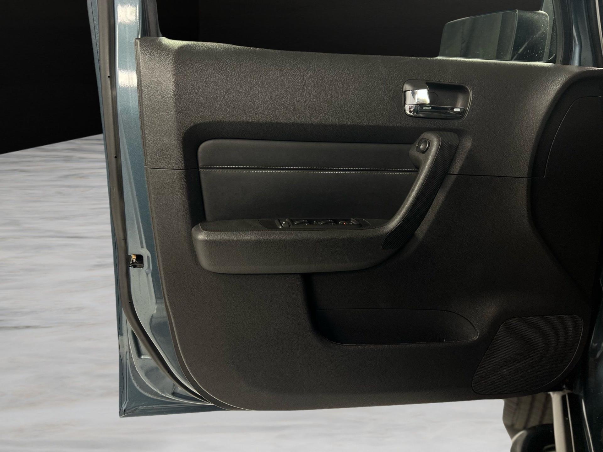 2006 Hummer H3 Base - Photo 35