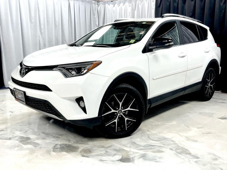 2018 Toyota RAV4 SE