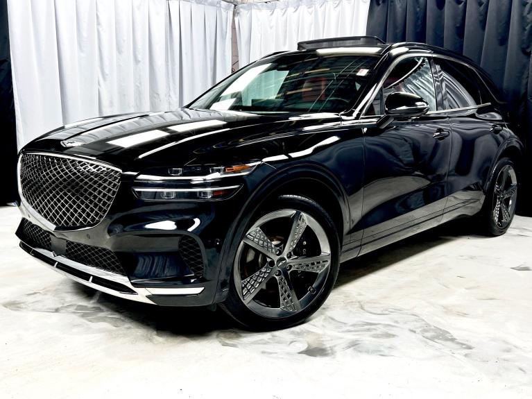 2023 GENESIS GV70 Standard