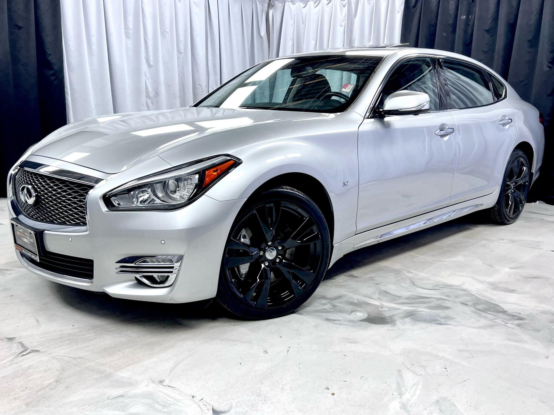 2019 INFINITI Q70L 3.7 LUXE AWD's photo