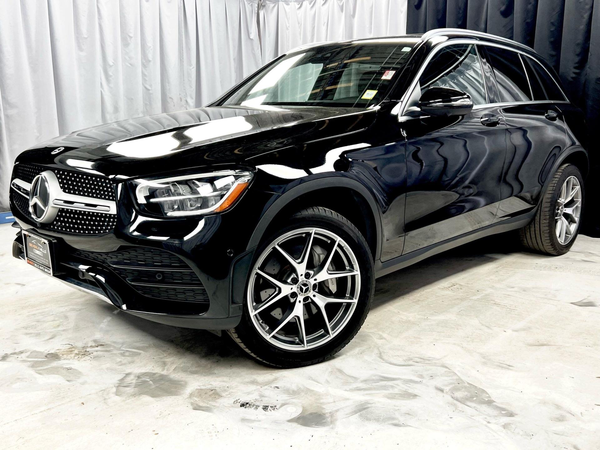 2022 Mercedes-Benz GLC GLC 300 4MATIC's photo