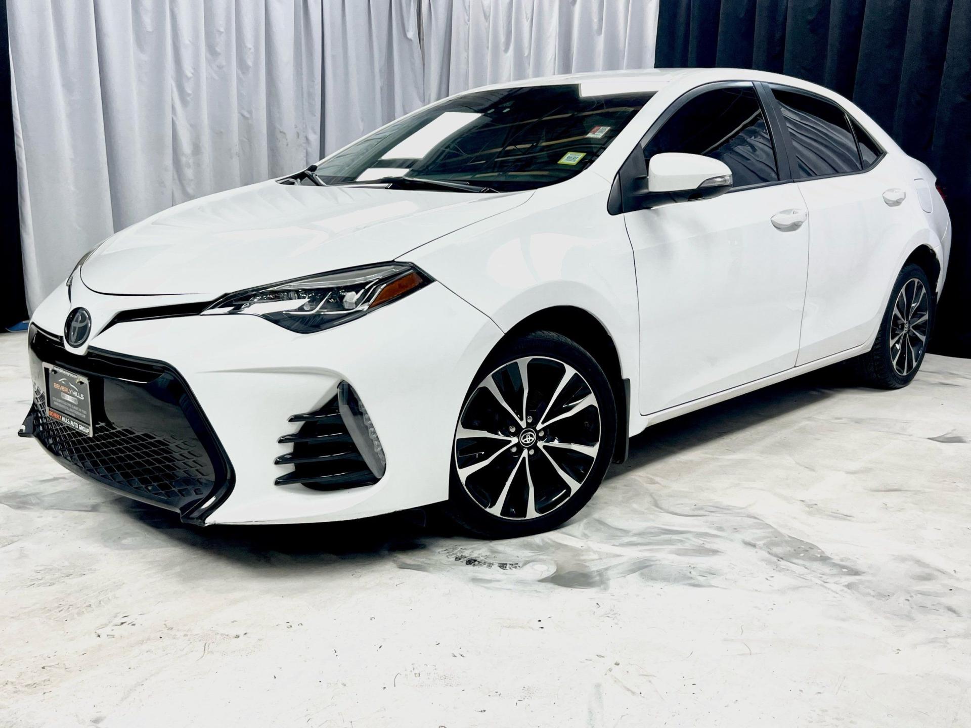 2018 Toyota Corolla SE AT's photo